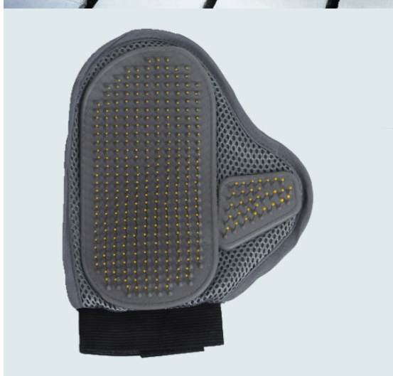 Silicone Bath & Massage Gloves — Bath Day Easy